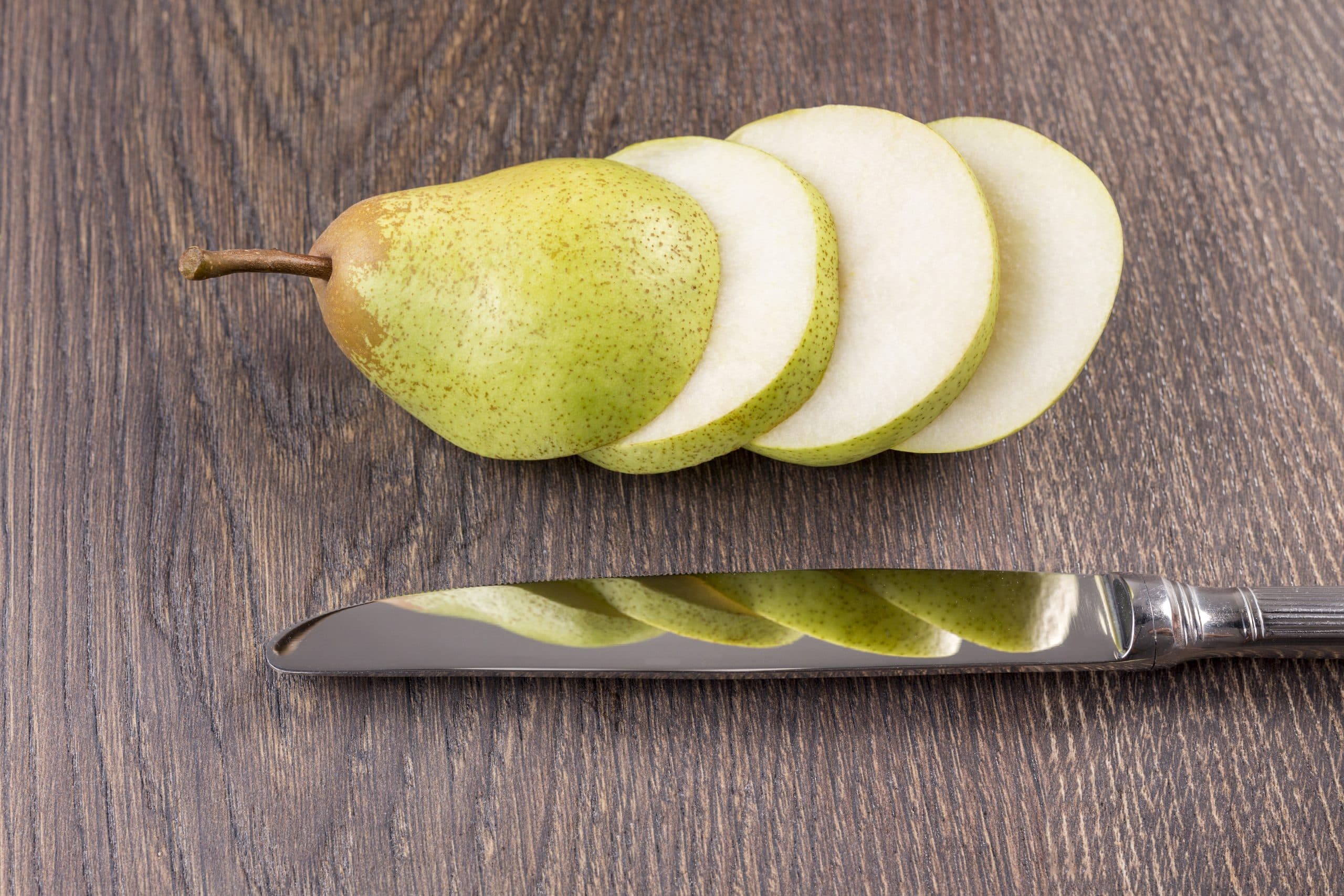 Salada de Alface, Pera e Pesto de Hortelã